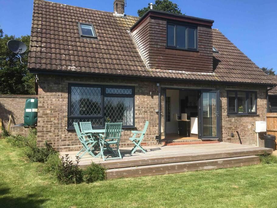 Cherry Cottage ويست ميرسي المظهر الخارجي الصورة